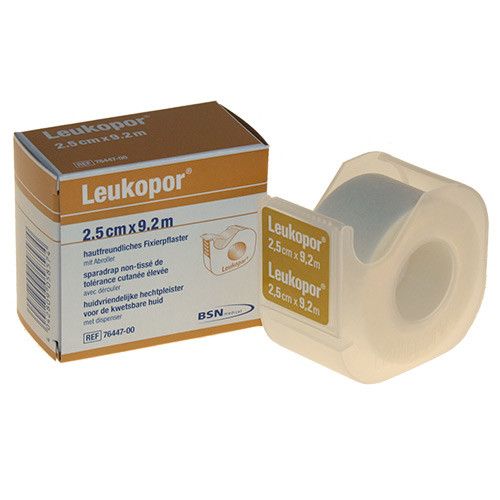 Leukopor hechtpleister 2.5cm x 9.2m op dispenser